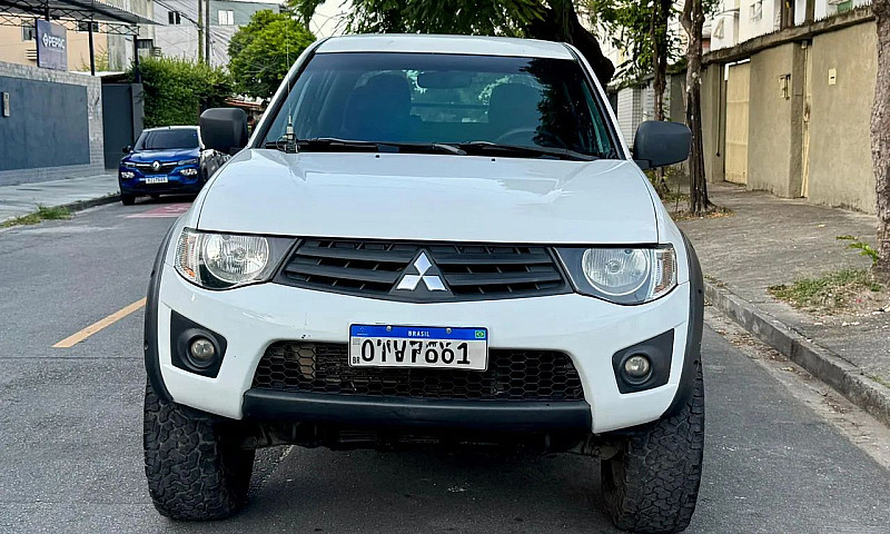 Mitsubishi L200 Trit...
