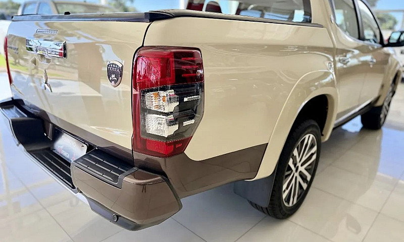 Mitsubishi L200 Tri....