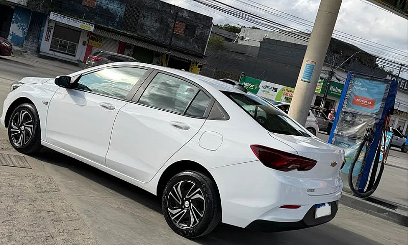 Chevrolet Onix Plus ...