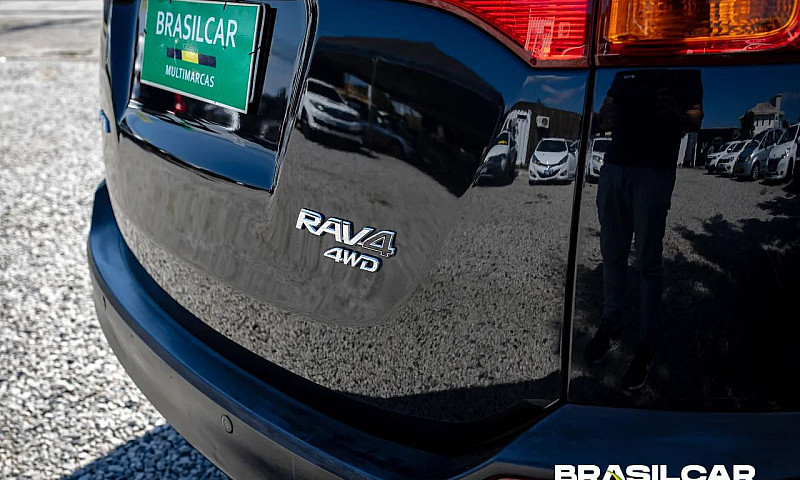 Toyota Rav4 2.5 4X4 ...