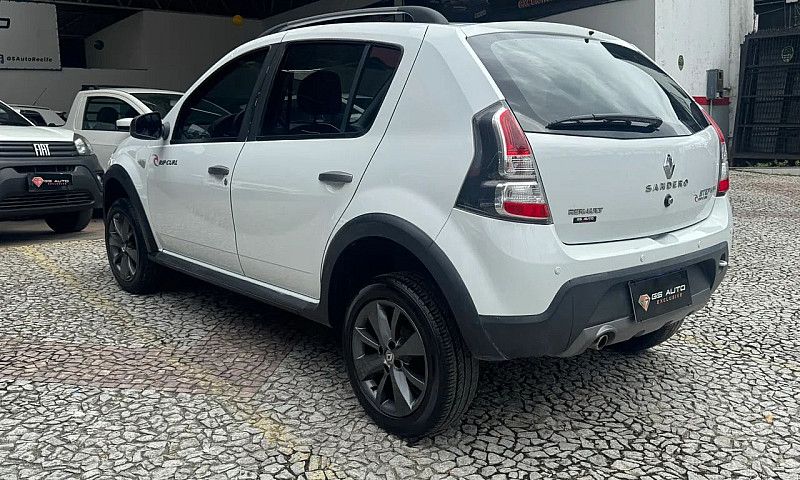 Renault Sandero Step...