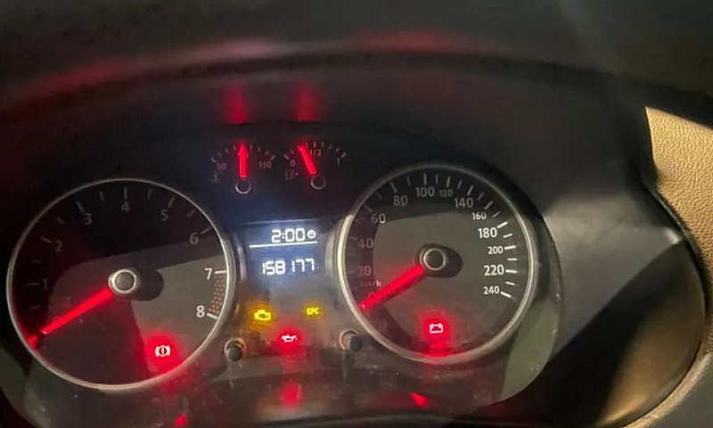 Volkswagen Voyage Tr...