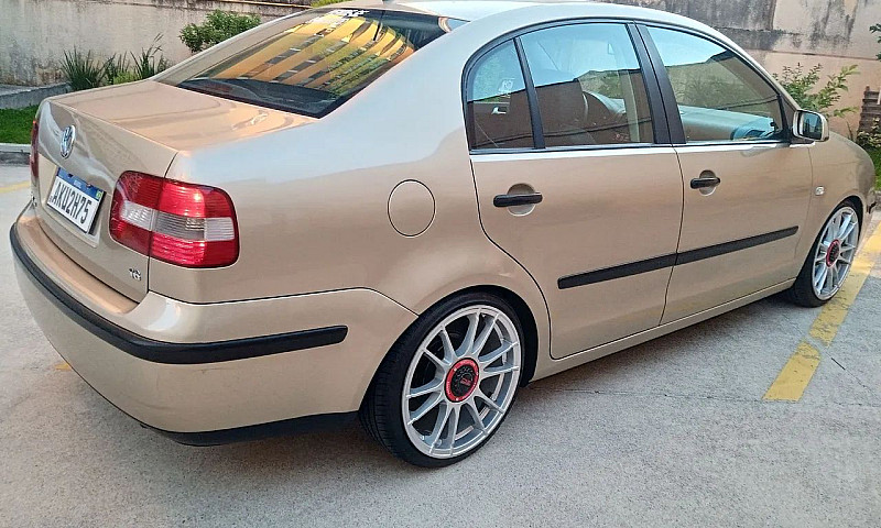 Volkswagen Polo Seda...