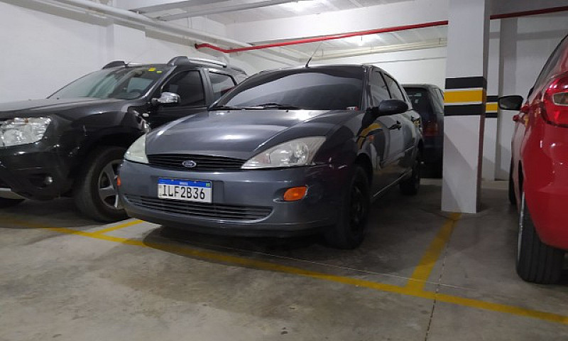 Ford Focus 2003...