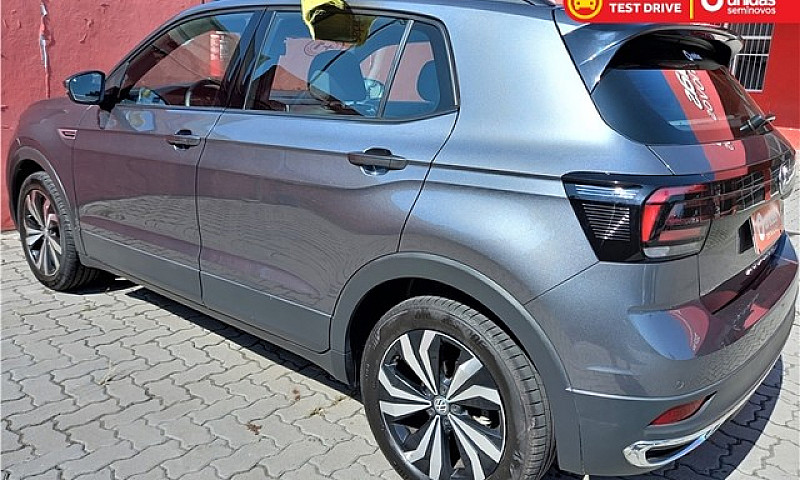 Volkswagen T-Cross 2...