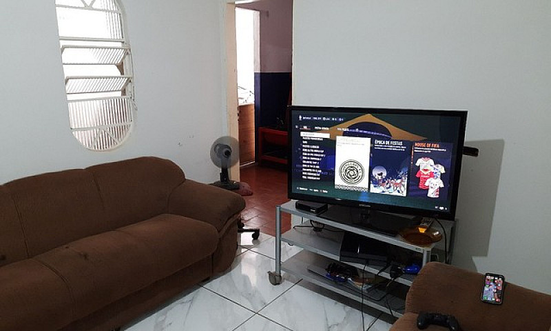 Vendo Casa 4 Quartos...