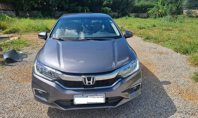 Vendo Honda City Per...