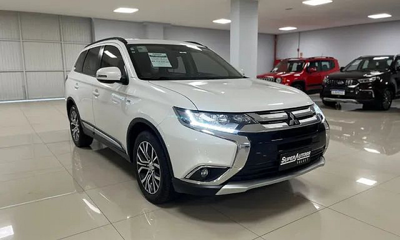 Mitsubishi Outlander...