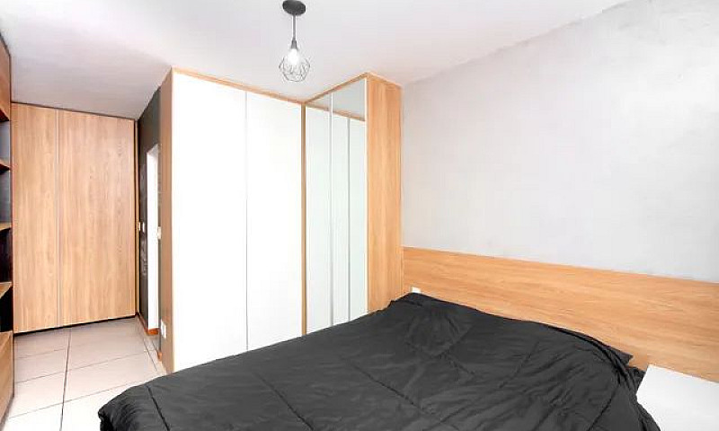 Cód.: 11178 - Studio...