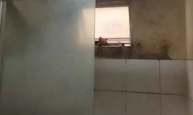 Vendo Um Apartamento...