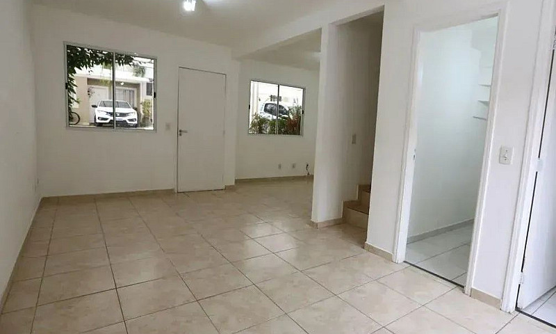 Casa Com 3 Dormitóri...