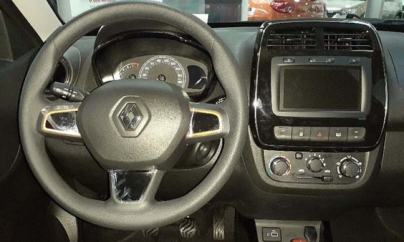 Kwid Outsider...
