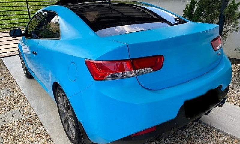 Kia Cerato 2.0 Sx Au...