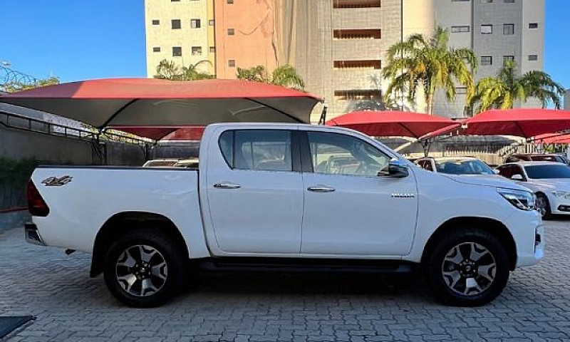 Hilux Srx 2019...