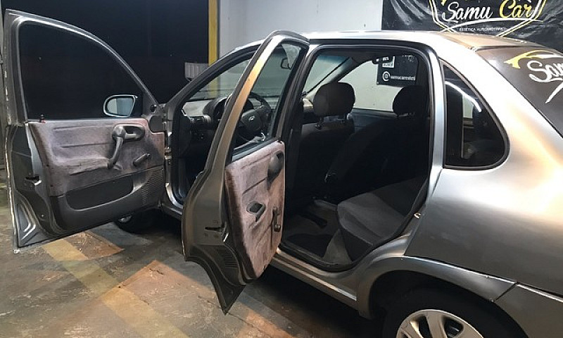 Corsa Gl Sedã 1.6 8V...