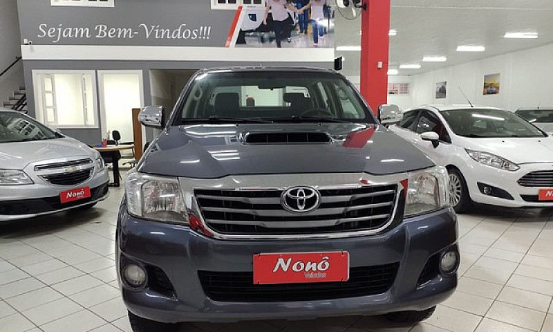 Hilux Cd Srv D4-D 4X...