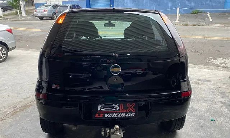 Chevrolet Corsa Hatc...
