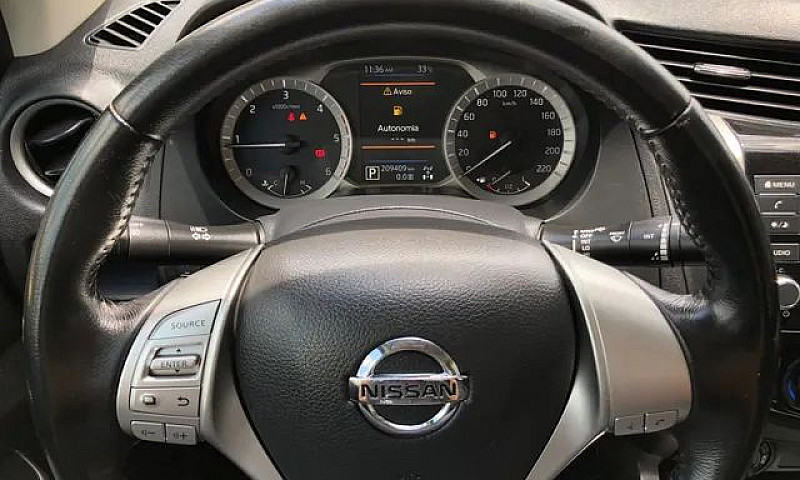 Nissan Frontier Fron...