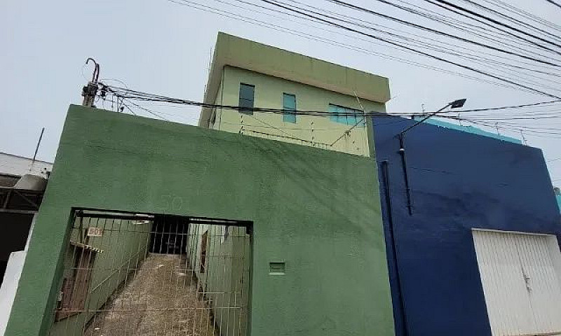 Casa Vila Fiori Sobr...