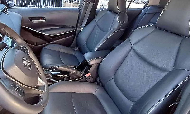 Toyota Corolla Altis...