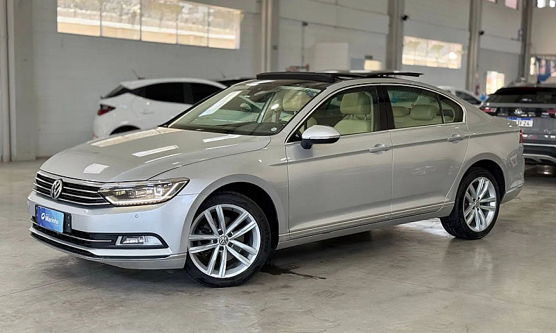 Volkswagen Passat Hi...