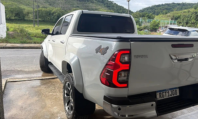 Toyota Hilux Cd Srx ...