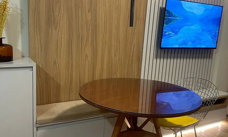 Apartamento De 1 Qua...