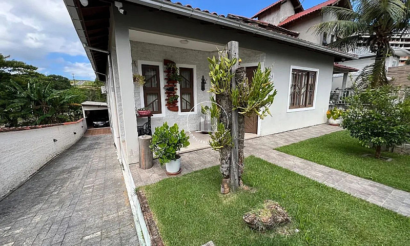 Casa 3 Quartos Com P...