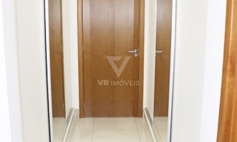 Apartamento Com 03 S...