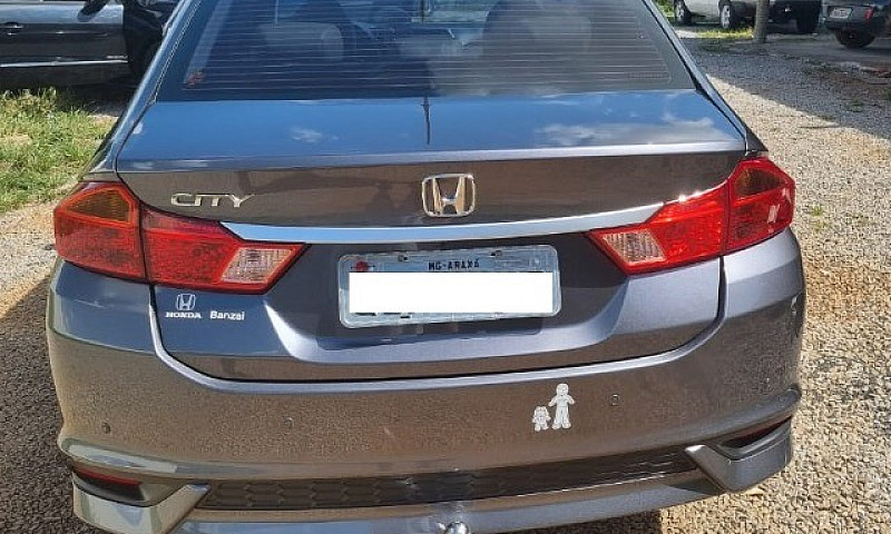 Vendo Honda City Per...