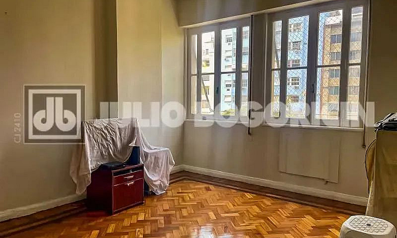Apartamento - Padrão...