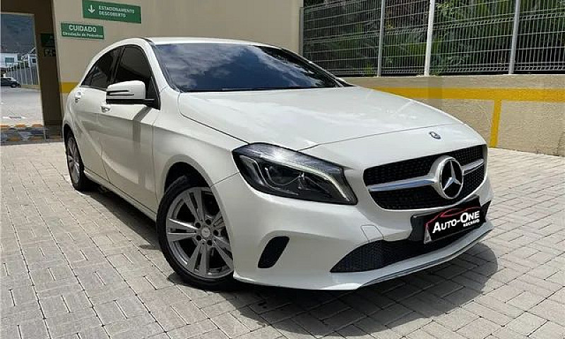 Mercedes-Benz A 200 ...