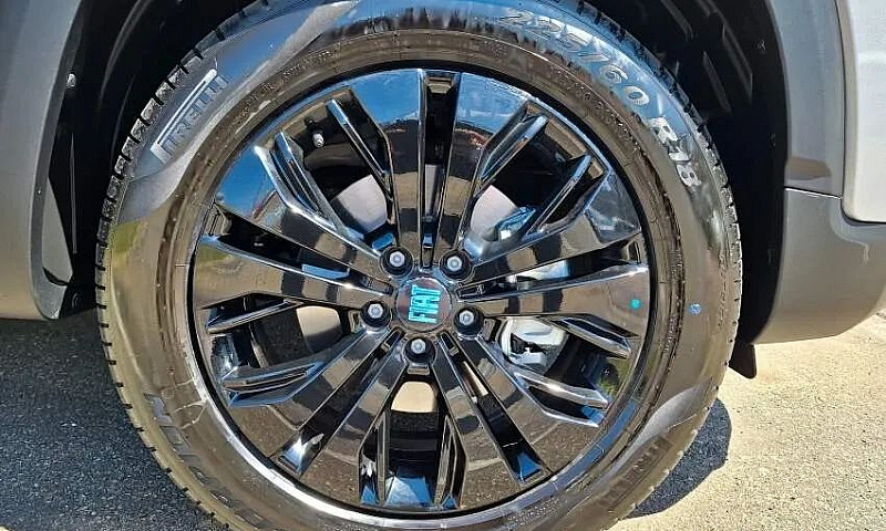 Fiat Toro Volcano 1....