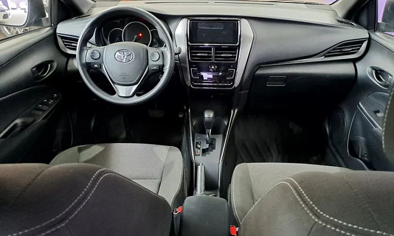 Toyota Yaris Xl 1.5 ...