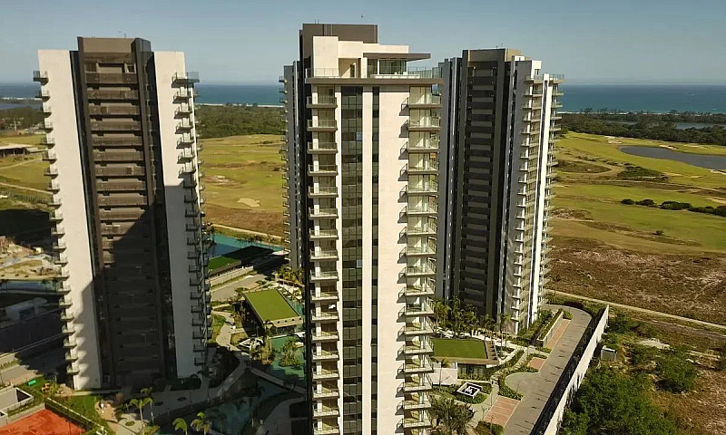 Apartamento De 4 Suí...