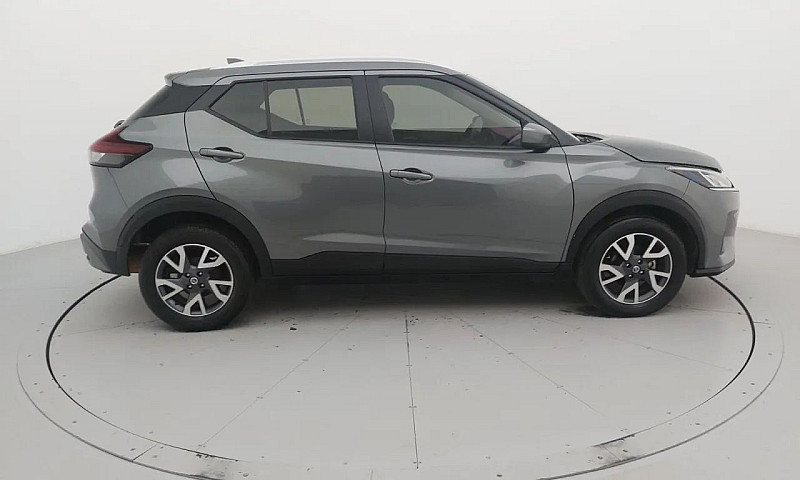 Nissan Kicks Sense 1...