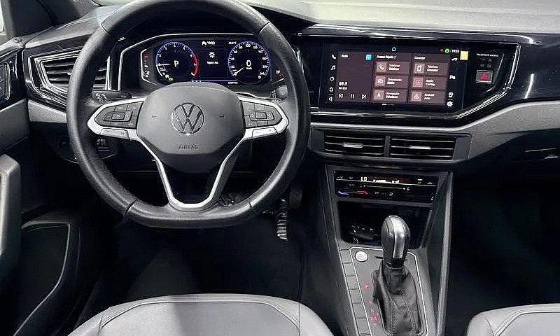 Volkswagen Nivus Hig...