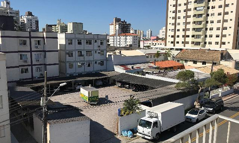Apto Mobiliado No Fl...