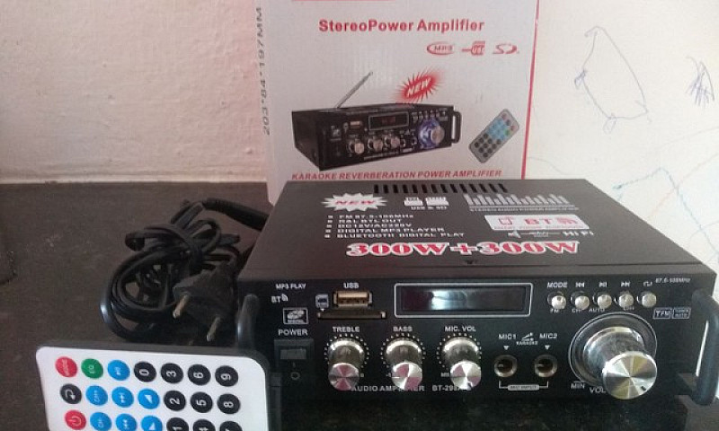 Stereo Power Amplifi...