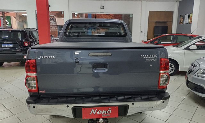 Hilux Cd Srv D4-D 4X...