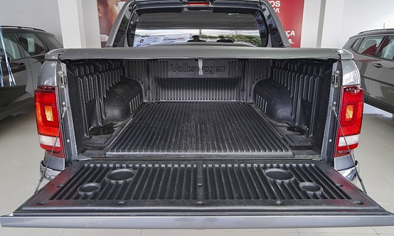 Volkswagen Amarok 3....