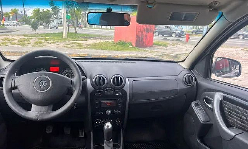 Sandero Privilege 1....