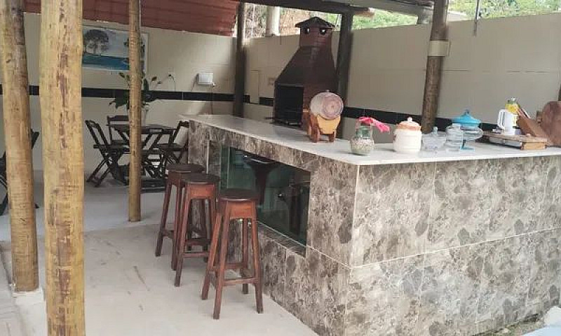 Vendo Casa Com Pisci...