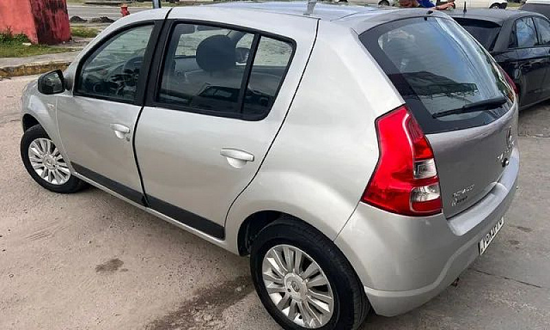 Sandero Privilege 1....