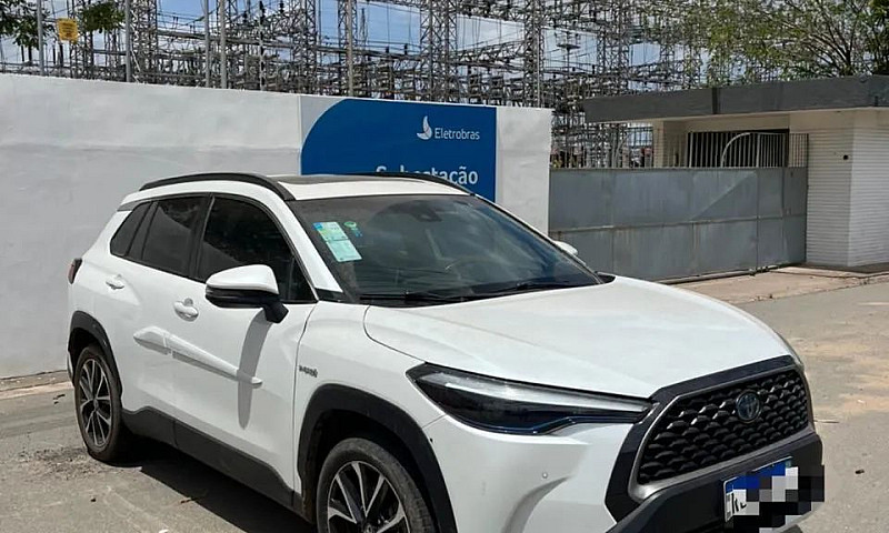 Toyota Corolla Cross...