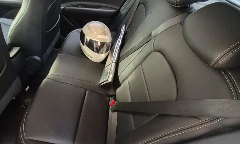 Hyundai Hb20 Limited...