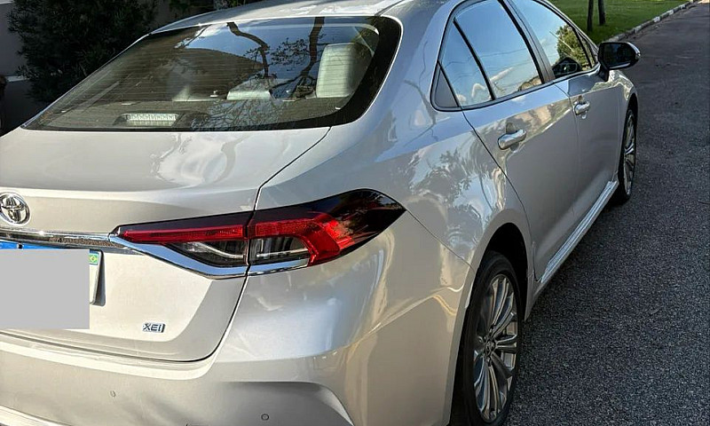 Toyota Corolla Xei 2...