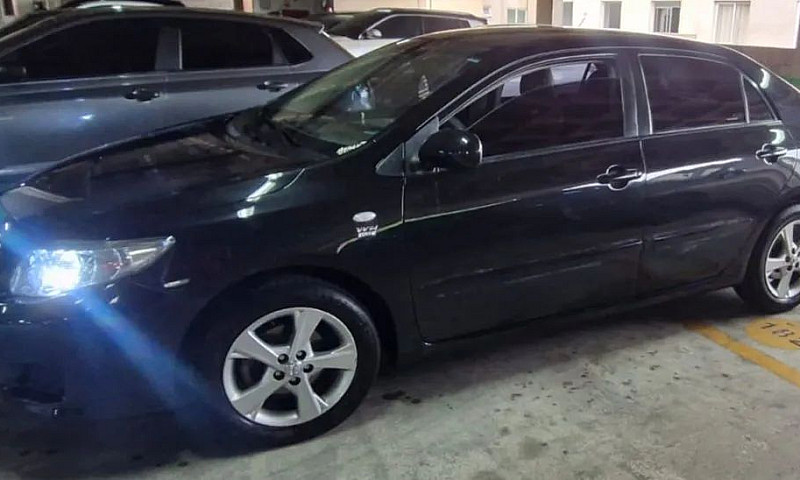 Toyota Corolla Xli 1...