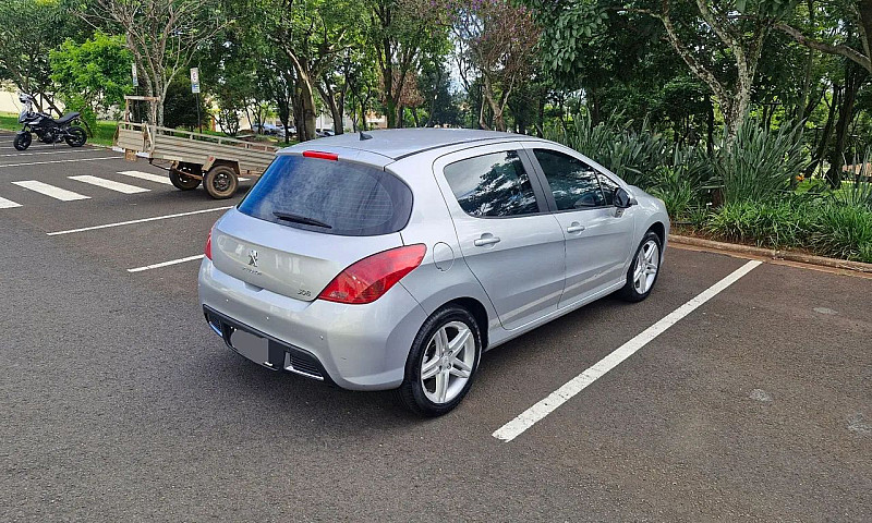 Peugeot 308 Allure 2...