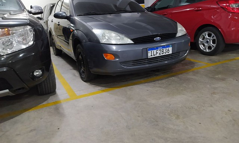 Ford Focus 2003...